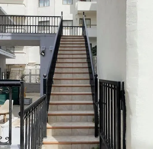 Serendipity * Rhodes City